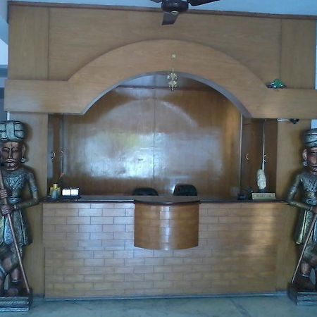Hotel Sambodhi Bhopal Eksteriør billede