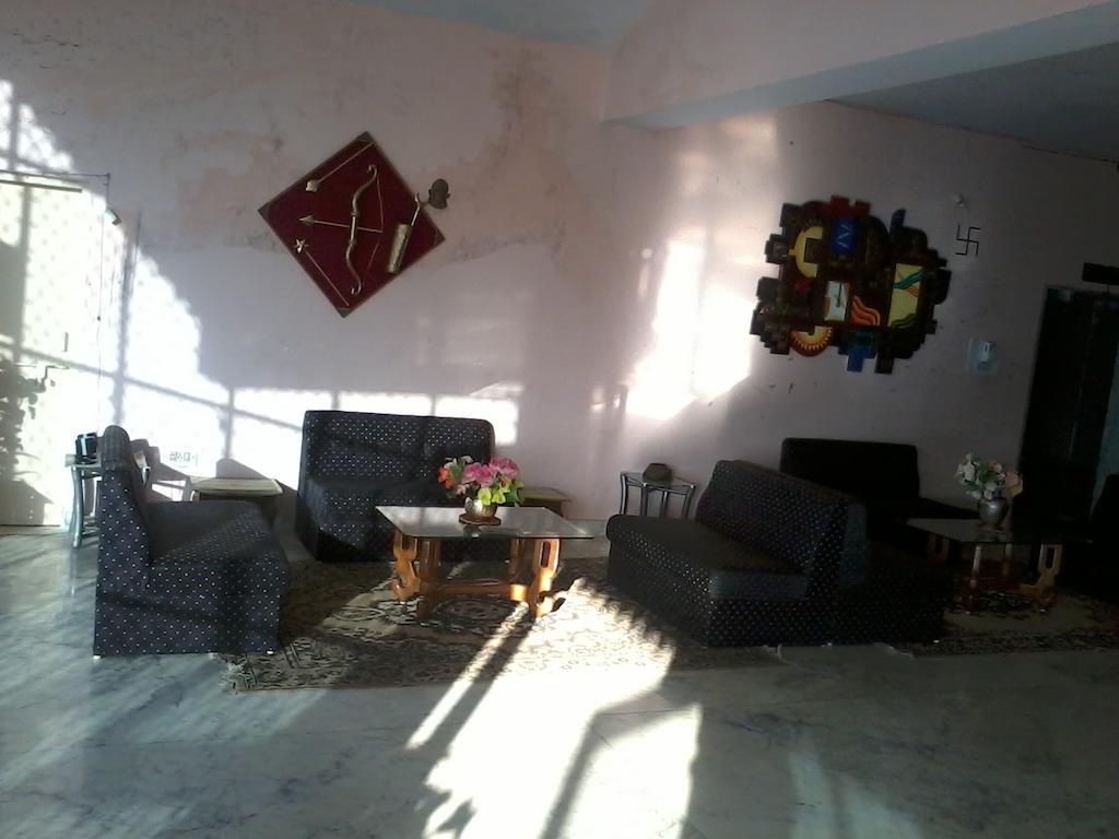 Hotel Sambodhi Bhopal Eksteriør billede